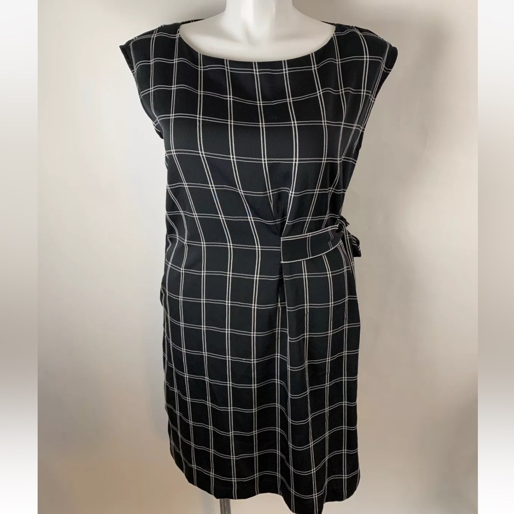 Loft Black and White Windowpane Plaid Side Tie Sleeveless Dress Size 8